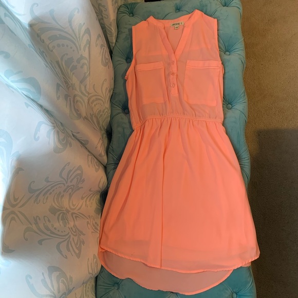 🌸2/$25- NWOT - Coral Summer Dress